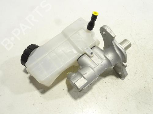 Brake master cylinder DACIA SANDERO II 1.0 SCe 75 (B8JC, B8JD, B8NC) | BP26977313M77 
