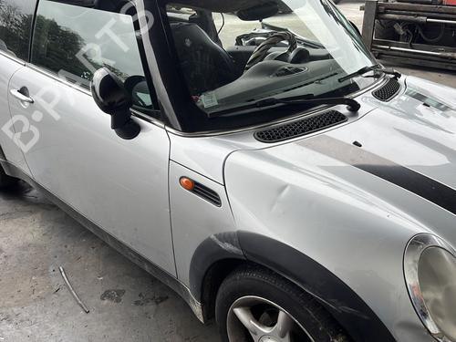 Used Parts MINI MINI (R50, R53)  Cooper  4438341