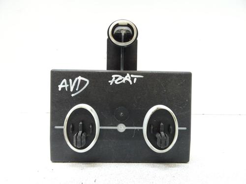 Used Electronic module Electronic module SKODA OCTAVIA III Combi (5E5, 5E6) 1.6 TDI (105 hp) 20041384 20041384