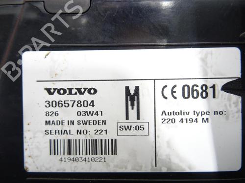 switch-volvo-s60-i-384-2000-2001-2002-2003-2004-2005-2006-2007-2008-2009-2010-31850995 main image