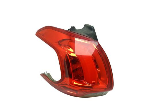 Left taillight PEUGEOT 2008 I (CU_) 1.2 THP 110 / PureTech 110 | BP36293775C34 - Image 4