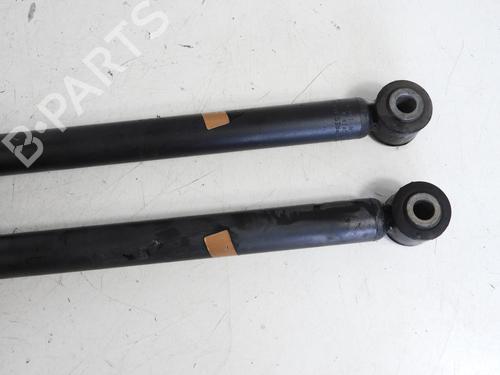 Used Right rear shock absorber Right rear shock absorber RENAULT CAPTUR II (HF_) Blue dCi 95 (HFAF) (95 hp) 20054835 20054835