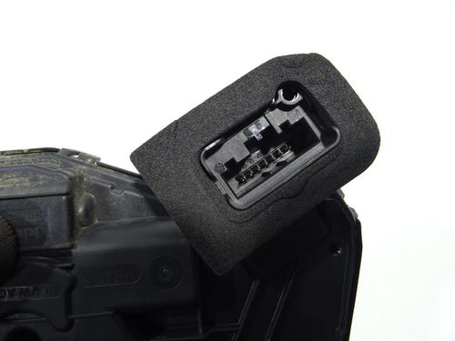 Rear right lock VW GOLF VII (5G1, BQ1, BE1, BE2) 1.6 TDI | BP28216531C99 