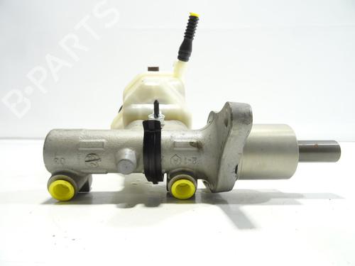 Used Brake master cylinder Brake master cylinder CITROËN C5 III (RD_) 1.6 HDi 110 (RD9HZC) (109 hp) 22357532 22357532
