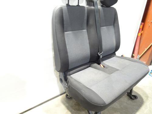 Right front seat RENAULT MASTER III Van (FV) 2.3 dCi 135 FWD (FV0N, FV08, FV06, FV00, FV1S) | BP29304736C16 