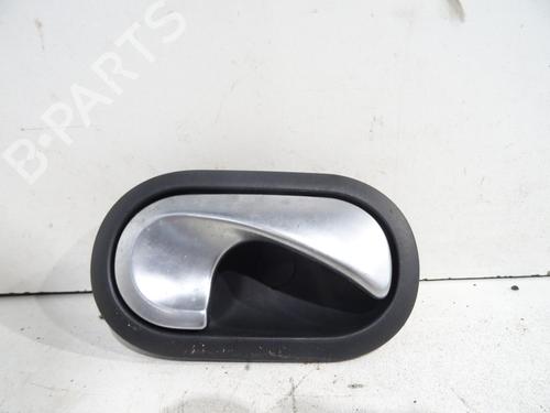 Used Front right interior door handle RENAULT MODUS / GRAND MODUS (F/JP0_) 1.5 dCi (FP0D, JP0D) (82 hp) 31976537