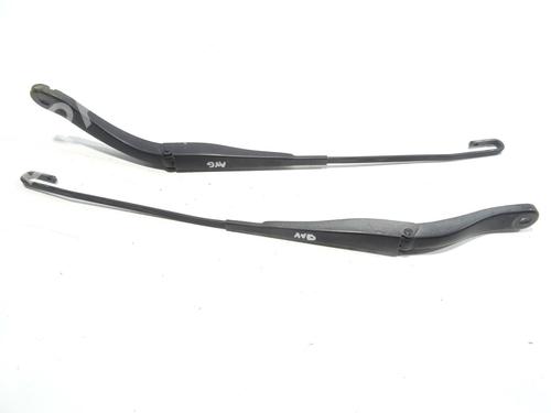 Used Front windshield wiper arm DACIA LOGAN MCV II 1.5 dCi (90 hp) 23851606