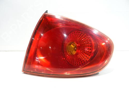 Used Right taillight SEAT ALTEA (5P1) 1.9 TDI (105 hp) 20484002