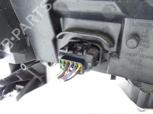 Left headlight RENAULT CLIO V (B7_) 1.5 Blue dCi 100 (B7AD) | BP29208487C28 