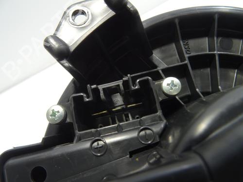 Used Heater blower motor Heater blower motor TOYOTA AURIS (_E15_) 1.4 D-4D (NDE150_, NDE150R) (90 hp) 20178640 20178640