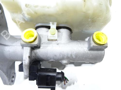 Brake master cylinder SEAT IBIZA IV ST (6J8, 6P8) 1.6 TDI | BP29869316M77
