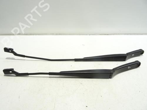 Vindspejlsviskerarm Vindspejlsviskerarm VW POLO V (6R1, 6C1) 1.2 (70 hp) 33609843 33609843