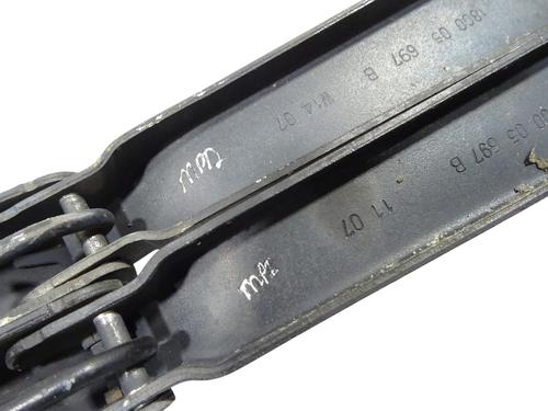 Used Front windshield wiper arm Front windshield wiper arm OPEL VIVARO A Van (X83) 2.0 CDTI (F7) (114 hp) 39665046 39665046