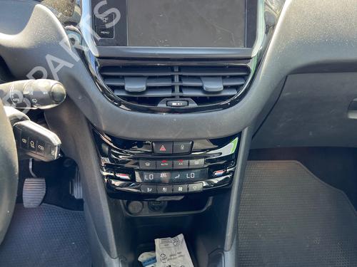 Used Parts PEUGEOT 208 I (CA_, CC_)  1.6 HDi  4918564