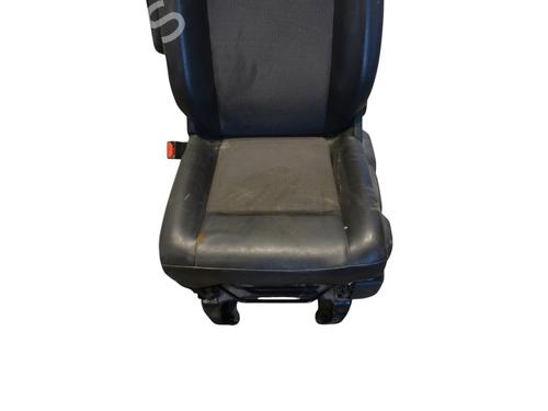 Left front seat PEUGEOT EXPERT Van (V_) 2.0 BlueHDi 120 | BP36032854C15 - Image 2