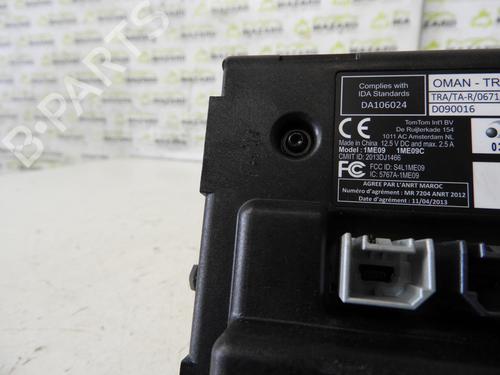 Used Display monitor RENAULT TRAFIC III Van (FG_) 1.6 dCi 95 (FGMJ, FGMR) (95 hp) 20064761