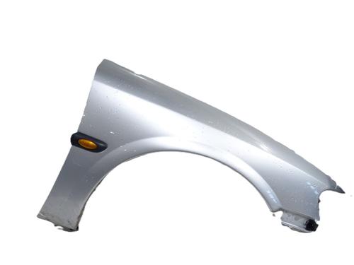 Used Right front fenders OPEL VECTRA B Hatchback (J96) 1.8 i 16V (F68) (116 hp) 32168745