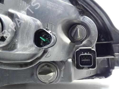 Left headlight HYUNDAI TUCSON (JM) 2.0 CRDi All-wheel Drive | BP21776621C28 