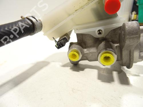 Brake master cylinder MAZDA 2 (DE_, DH_) 1.5 (DE5FS) | BP31848146M77