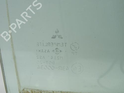 Used Front right door window Front right door window MITSUBISHI PAJERO SPORT I (K7_, K9_) 2.5 TD (K94W, K74T) (115 hp) 26297314 26297314