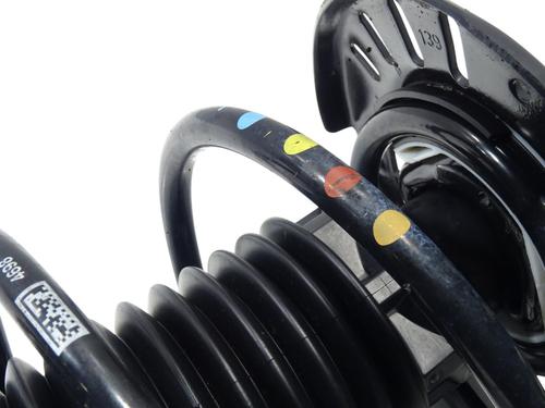 Used Right front shock absorber Right front shock absorber PEUGEOT 3008 II SUV (MC_, MR_, MJ_, M4_) [2016-2026] 34387879 34387879