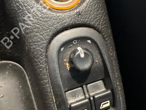 Switch PEUGEOT 206 Hatchback (2A/C) 1.9 D | BP36148376I30  - Image 10