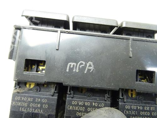 Warning switch LAND ROVER DISCOVERY II (L318) 2.5 Td5 4x4 | BP31924967I22 - Image 3