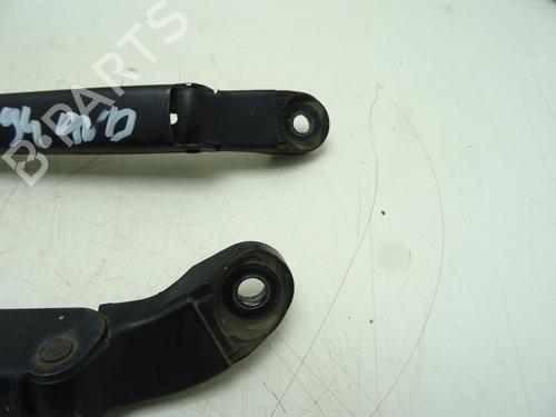Front windshield wiper arm PEUGEOT 306 Hatchback (7A, 7C, N3, N5) 1.4 | BP30132184C143