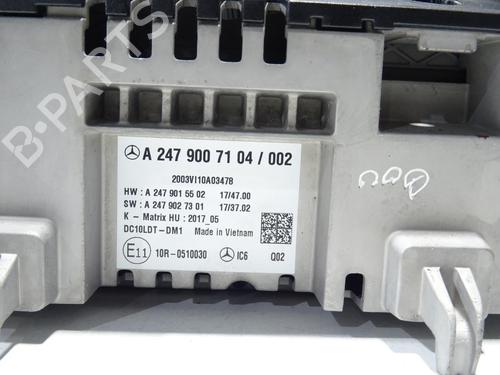 Used Display monitor Display monitor MERCEDES-BENZ CLA (C118) CLA 220 d (118.314) (190 hp) 31316830 31316830