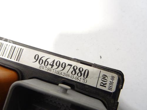 Fuse box CITROËN C3 I (FC_, FN_) 1.4 HDi | BP28127738E1 