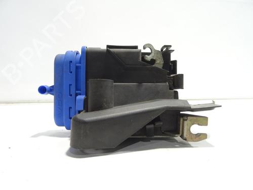 rear-left-lock-audi-a6-c4-avant-4a5-1994-1995-1996-1997-1998-24646202 main image