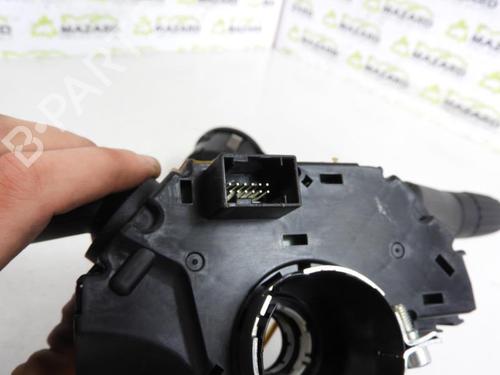 Used Steering column stalk Steering column stalk FIAT 500X (334_) 1.6 D Multijet (334AXA1B, 334AXA11) (120 hp) 22556060 22556060