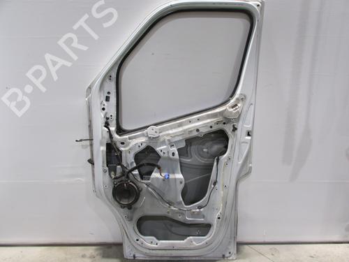 Used Right front door Right front door RENAULT MASTER III Van (FV) 2.3 dCi 100 FWD (FV0A, FV0B, FV0G, FV0K, FV0H) (101 hp) 24552343 24552343