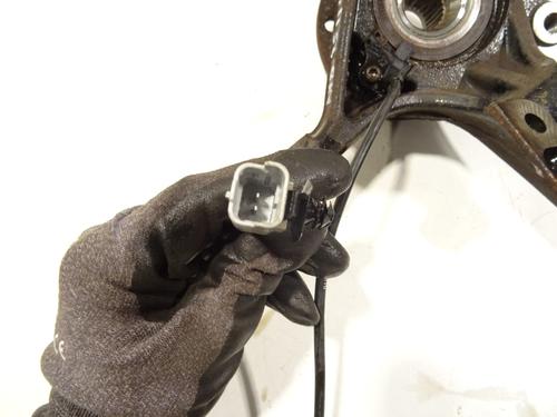 Used Right front steering knuckle Right front steering knuckle CITROËN C4 Grand Picasso I (UA_) 1.6 HDi (109 hp) 30888638 30888638