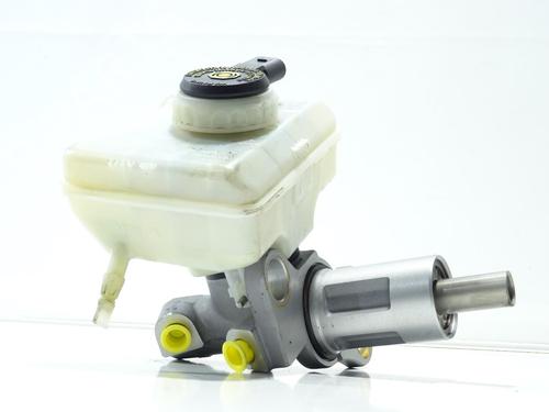 Used Brake master cylinder AUDI Q5 (8RB) 2.0 TDI quattro (170 hp) 30155871