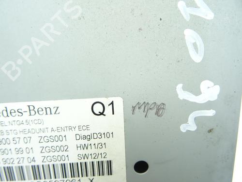 Used Radio Radio MERCEDES-BENZ A-CLASS (W176) A 180 CDI / d (176.012) (109 hp) 34109094 34109094