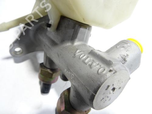 Brake master cylinder VOLVO XC90 I (275) D5 AWD | BP29967699M77