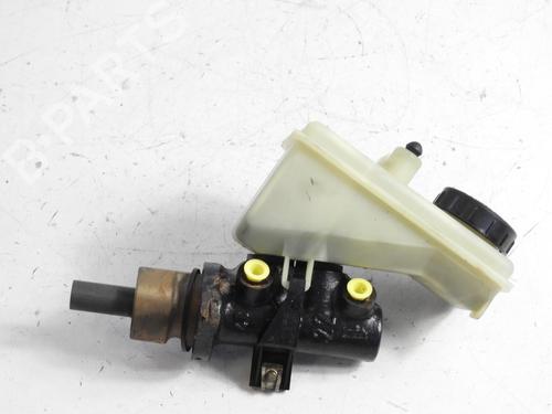 Used Brake master cylinder RENAULT ESPACE II (J/S63_) 2.1 TD (J633, J634, J/S635, J/S63D) (88 hp) 25268952