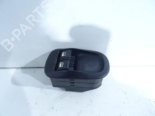 Used Left front window switch PEUGEOT 206 Hatchback (2A/C) 1.4 HDi eco 70 (68 hp) 31824572