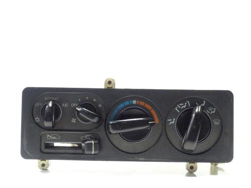 AC-Styringsenhed/Manøvreenhed MITSUBISHI PAJERO III (V7_W, V6_W) 2.5 TDi (V64W, V74W) (115 hp) 31359084