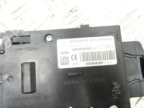 Card reader RENAULT MEGANE III Hatchback (BZ0/1_, B3_) 1.5 dCi (BZ09, BZ0D, BZ1W, BZ29, BZ14) | BP30106640E4