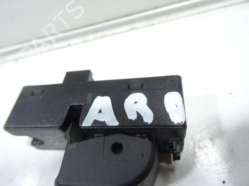 Right rear window switch JAGUAR X-TYPE I (X400) 2.5 V6 All-wheel Drive | BP32145197I28 - Image 3
