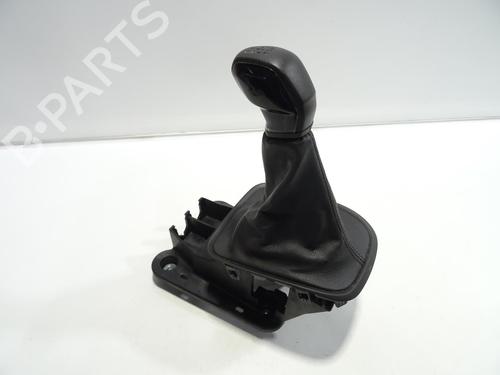 Used Gear lever Gear lever CITROËN C3 III (SX) 1.2 VTi 82 (82 hp) 20049950 20049950