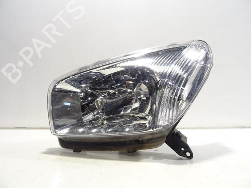 Phare gauche TOYOTA RAV 4 II (_A2_) 2.0 4WD (ACA21, ACA20) (150 hp) 31858324