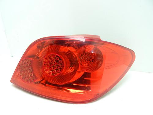 right-taillight-peugeot-307-3ac-2000-2001-2002-2003-2004-2005-2006-2007-2008-2009-2010-2011-2012-30648323 main image