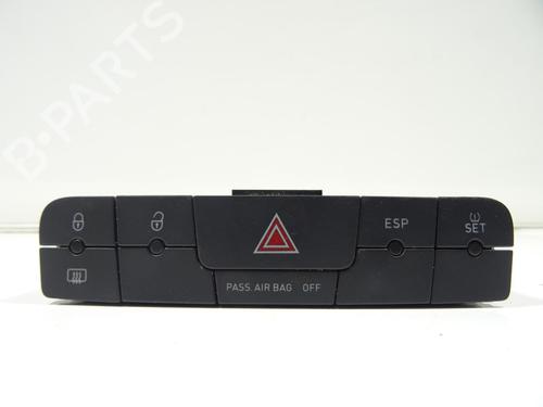 BP29869311I22 main image