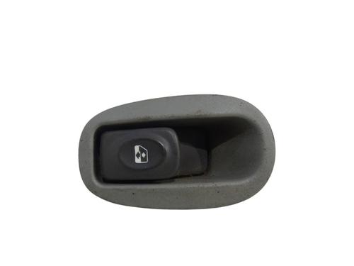 Used Right rear window switch Right rear window switch RENAULT SCÉNIC I MPV (JA0/1_, FA0_) 1.9 dCi (JA05, JA1F) (102 hp) 34501325 34501325