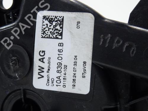 rear-right-lock-seat-arona-kj7-kjp-2017-33917164 main image