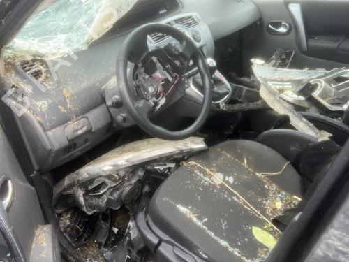 Used Parts RENAULT GRAND SCÉNIC II (JM0/1_) 1.6 (112 hp) 4243162