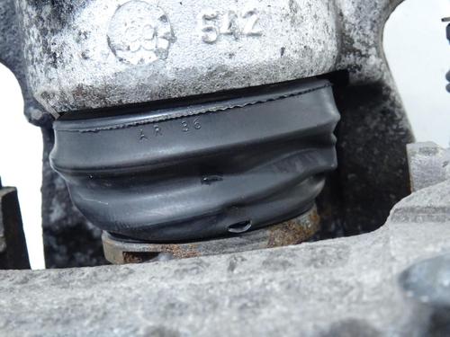Used Left rear brake caliper Left rear brake caliper 37726273 37726273